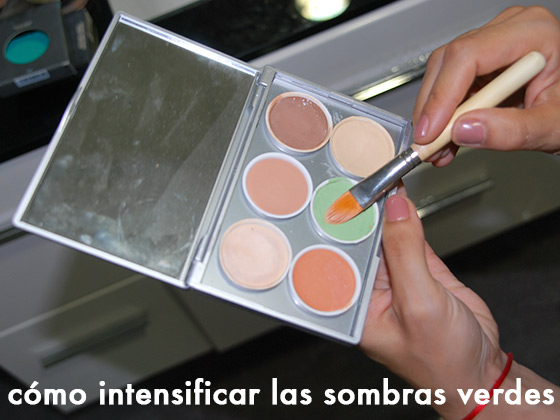 TRUCO PARA INTENSIFICAR LAS SOMBRAS VERDES